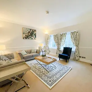 https://sophisticated-3br-free-parking-private-garden-on-quiet.edinburghhotelsuk.org