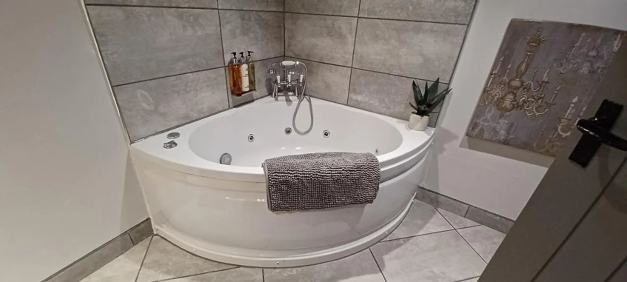Dragon'S Retreat 2 Bedroom Apartment Harrogate 0*,